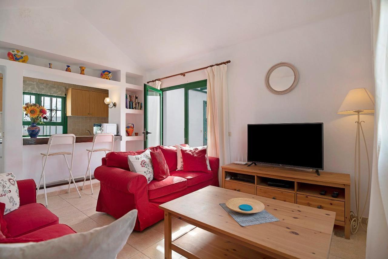 Apt6 Las Palmeras III Lanzarote Puerto del Carmen  Exterior photo